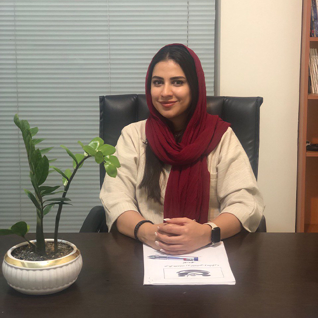 خانم عاظفه حدادی